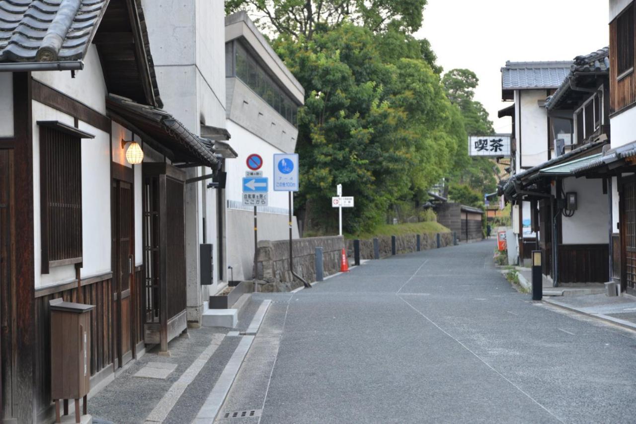 滔々 御崎 町家の宿 Toutou Onzaki Machiya No Yado Kurashiki Exteriör bild