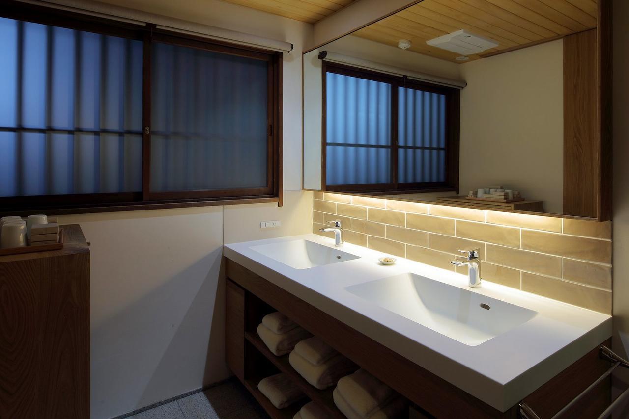 滔々 御崎 町家の宿 Toutou Onzaki Machiya No Yado Kurashiki Exteriör bild